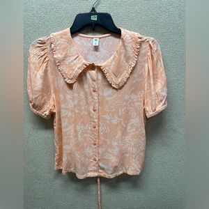 🌾 BP NWOT Button Front Floral Crop Top